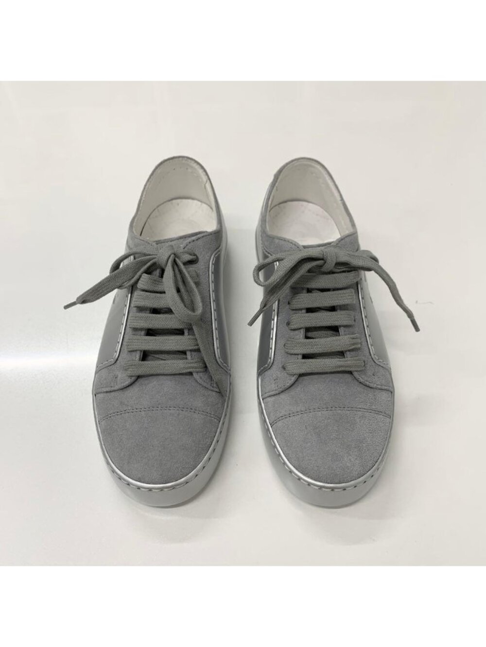 Chanel CC Logo Suede Leather Sneakers Gray Silver - Picture 2 of 10